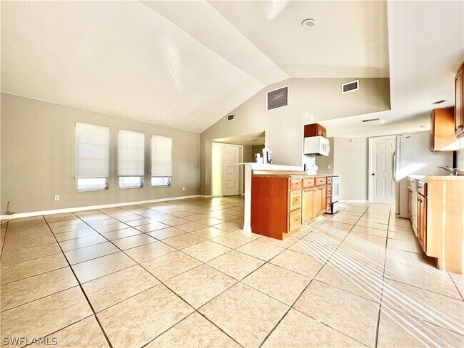 Foto del edificio - 546 SE 33rd Terrace