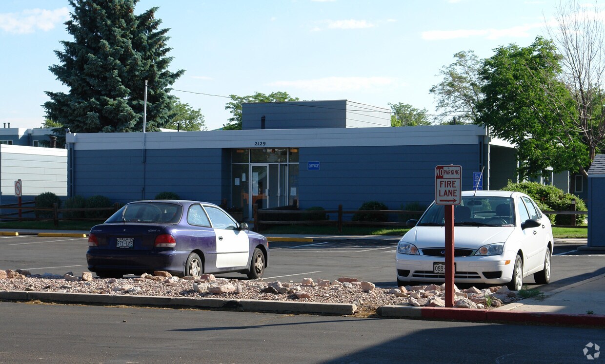 WHITNEY YOUNG MANOR ASSOC Apartments Colorado Springs, CO