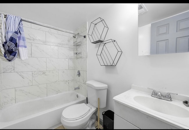 Foto del edificio - 904 S 18th St