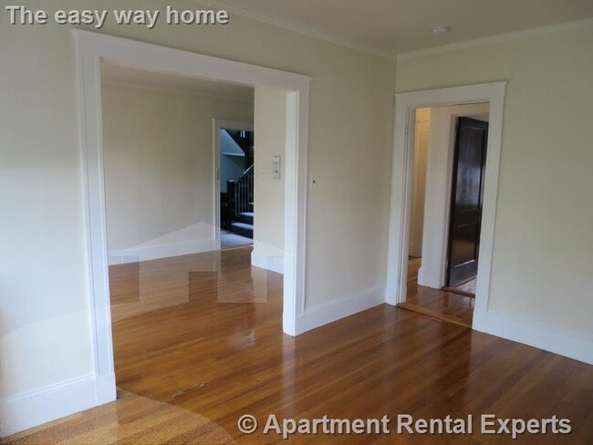 Building Photo - 157 Summer St