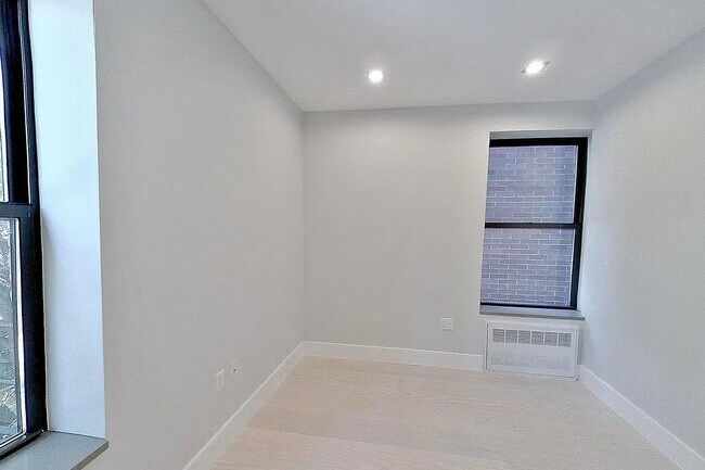 Foto del edificio - 200 Stanton St