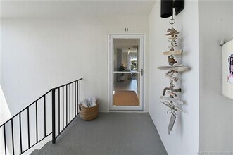Building Photo - 1289 NE Ocean Blvd