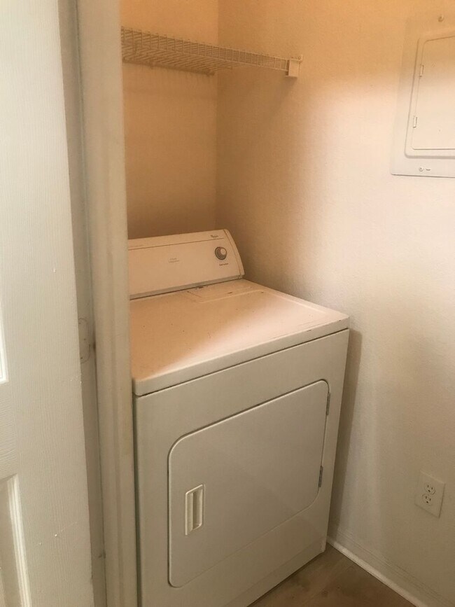 Foto del edificio - 3615CR#622(100)