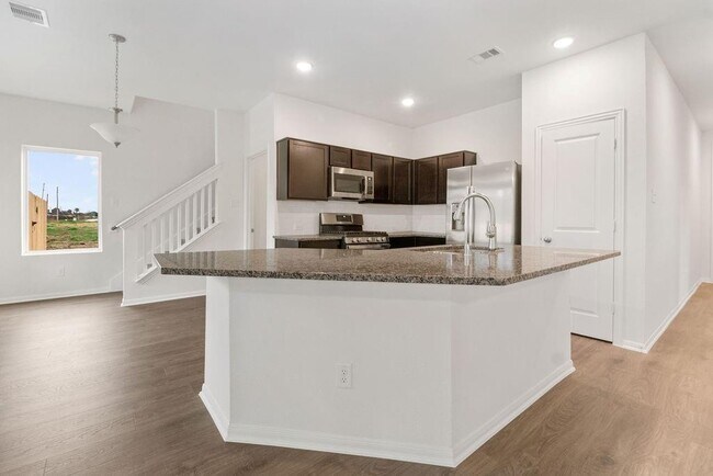 Foto del edificio - 428 Magnolia Ln