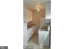 Primary Photo - 6270 Rose Hill Ct