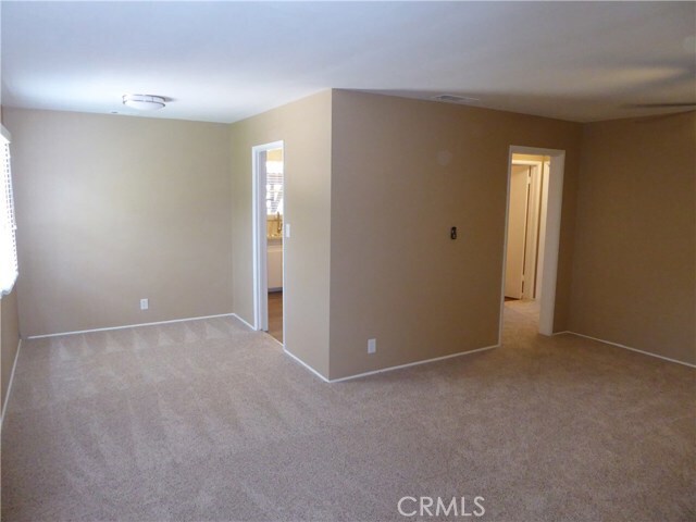 Building Photo - 6735 Yellowstone Dr