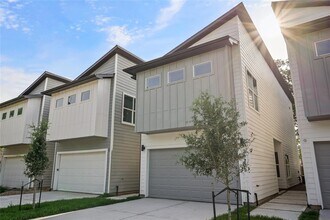 Building Photo - 2022 Thonig Rd