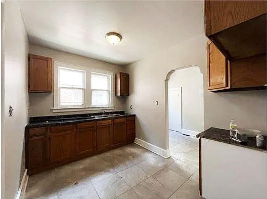 Foto del edificio - 2704 Webb St
