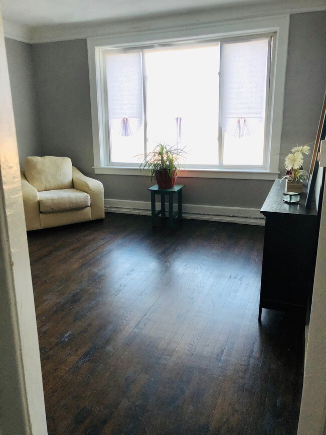 Foto del edificio - 15395 Linwood St