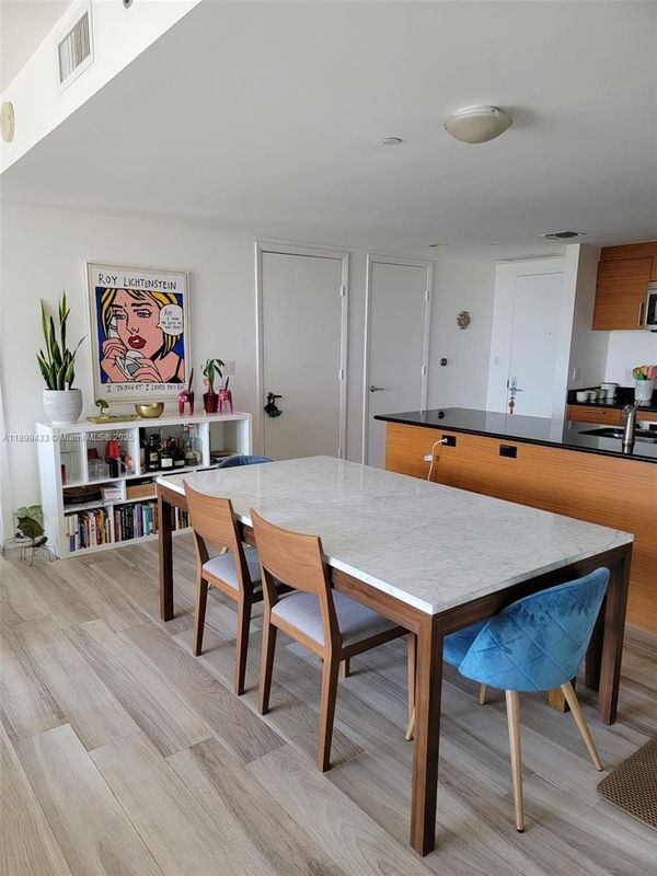 Foto del edificio - 50 Biscayne Blvd