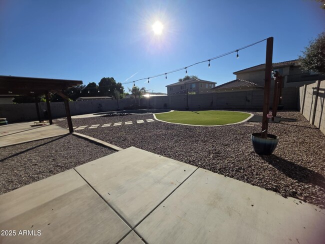 Foto del edificio - 17859 W Westpark Blvd