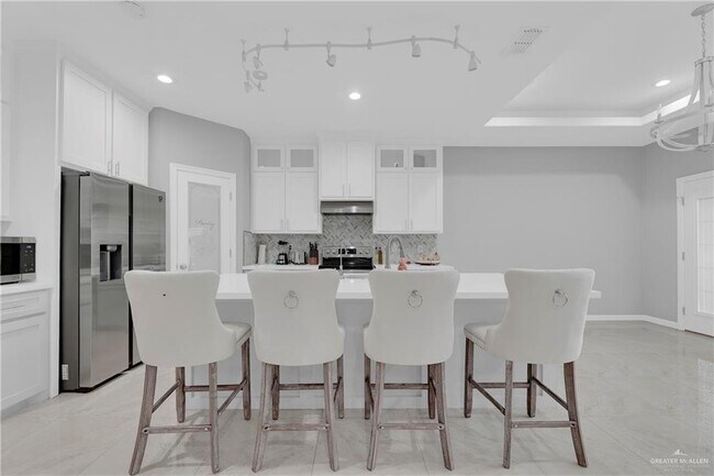 Foto del edificio - 1911 W 26th St