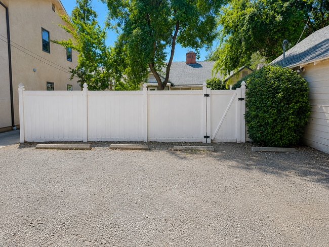 Building Photo - Across from Chico State | Garage + Off-Street Parking | 4 Bed + Sun Room