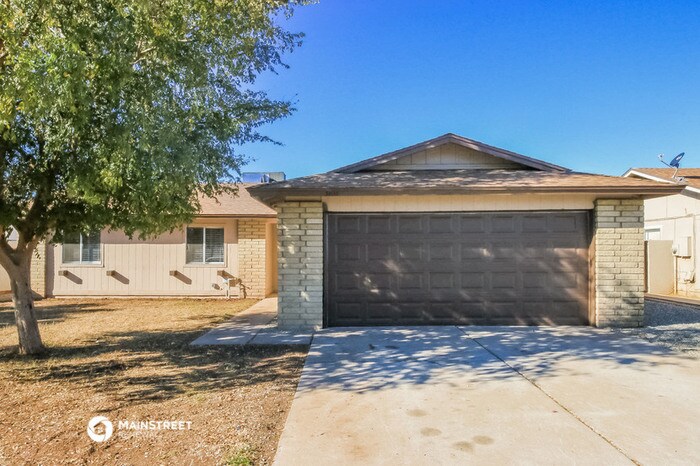 Primary Photo - 3102 N 90th Ave