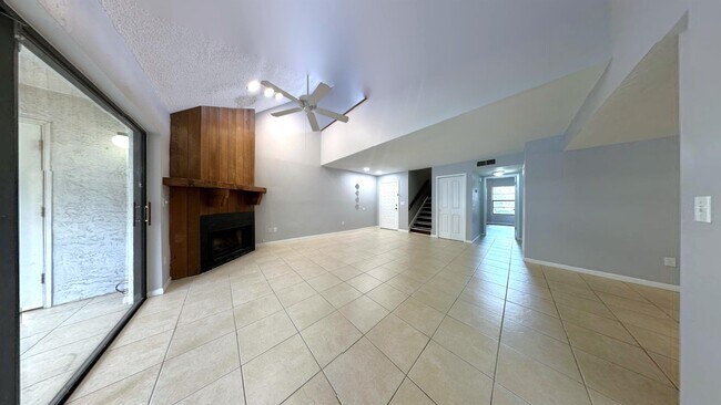 Foto del edificio - 5028 Puritan Cir