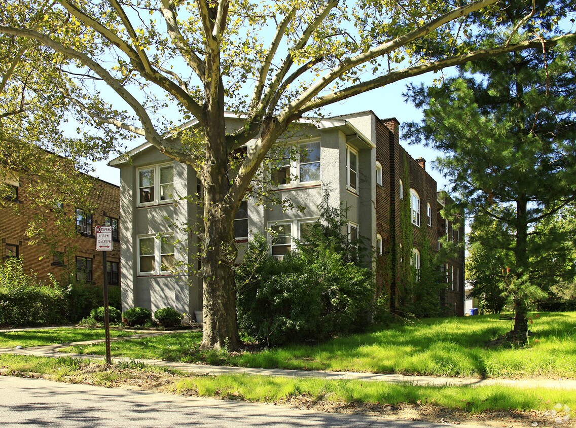 Foto del edificio - 1726 Coventry Rd
