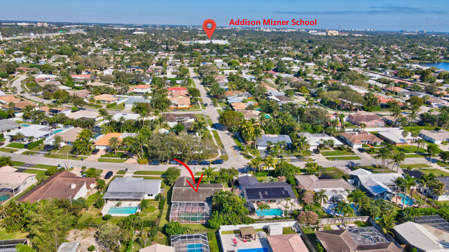 Foto del edificio - 1300 SW 13th St