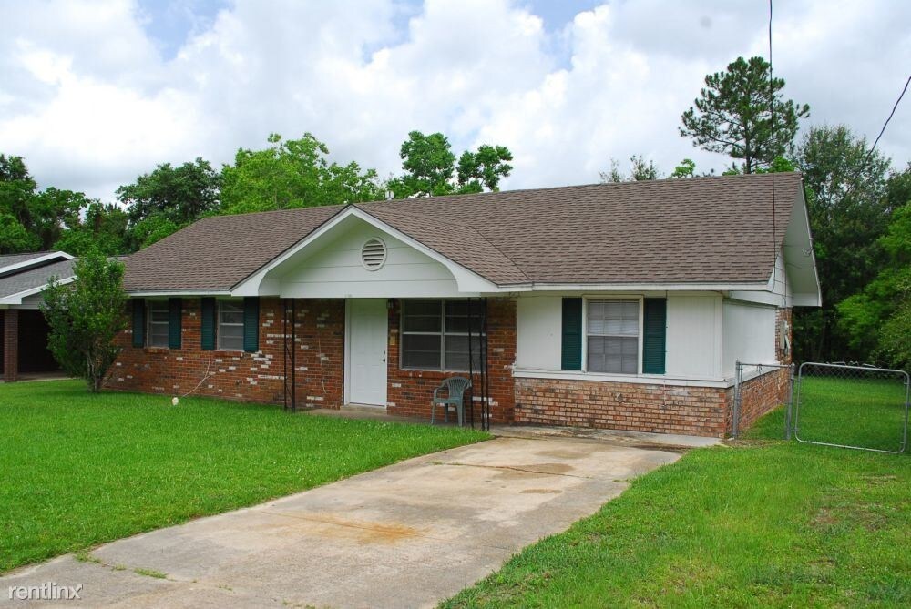 Foto principal - 3 br, 1.5 bath House - 11589 Harris Dr