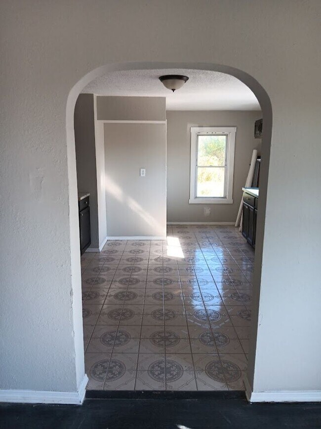 Foto del edificio - LIMITED TIME**NO APPLICATION FEE**1/2 OFF DEPOSIT**