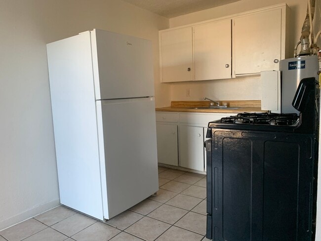 Building Photo - 333 Dallas St NE