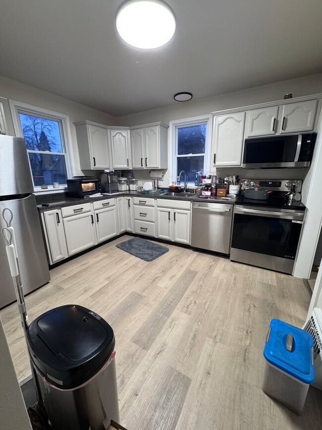 Foto del edificio - 626 N Mason St