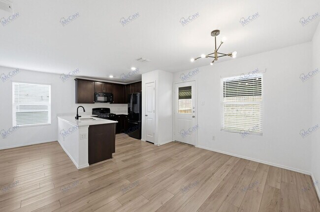 Building Photo - 9729 Motley Dr