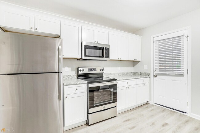 Building Photo - 4525 Boulder Park Dr SW
