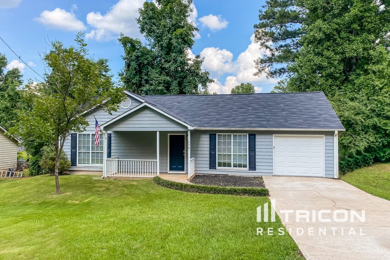 Foto principal - 536 Harvick Circle Stockbridge GA