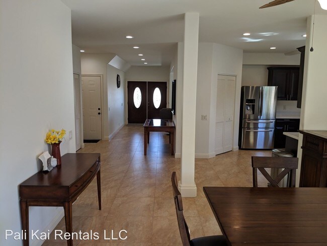 Foto del edificio - 2 br, 2 bath House - 353 Kama Street