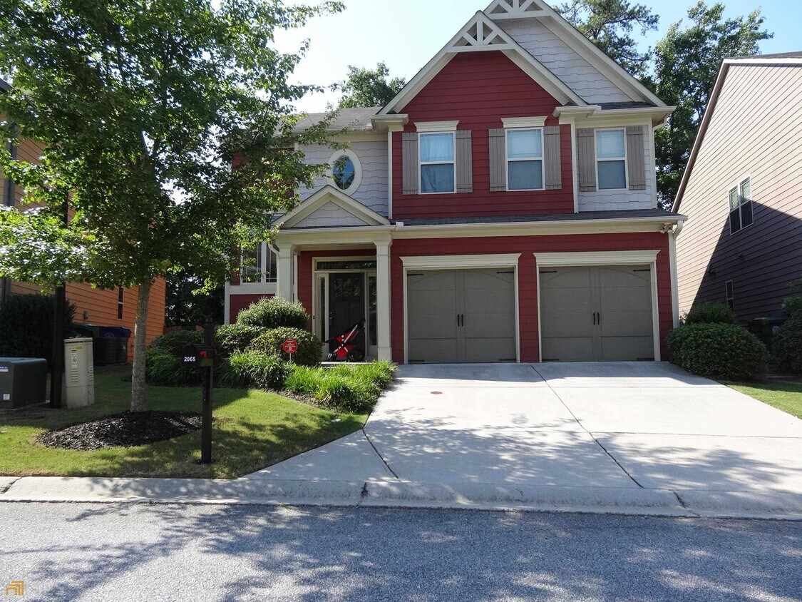 Primary Photo - 2065 Hatteras Way NW