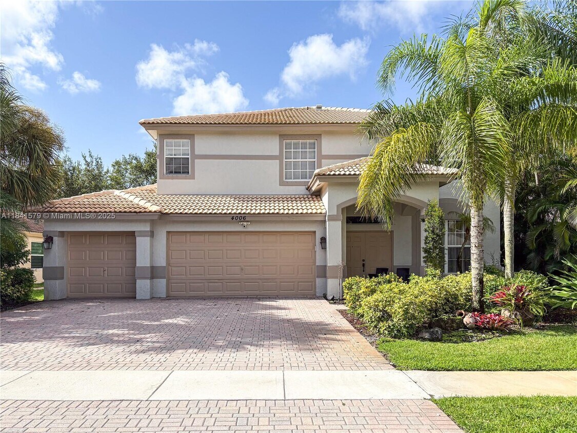 Foto principal - 4006 Bahia Isle Cir