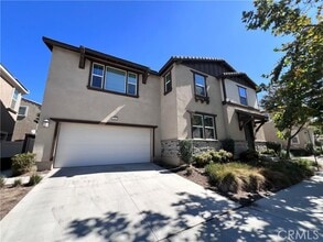 Building Photo - 3181 E Mt Rainier Drive