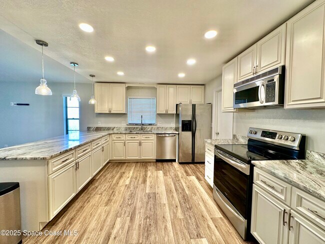 Foto del edificio - 426 Inlet Ave SE