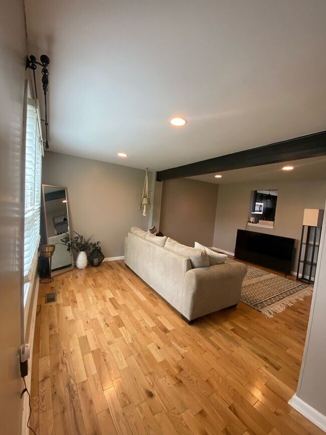 Foto del edificio - Spotless 3Bedroom Townhome in Abingdon