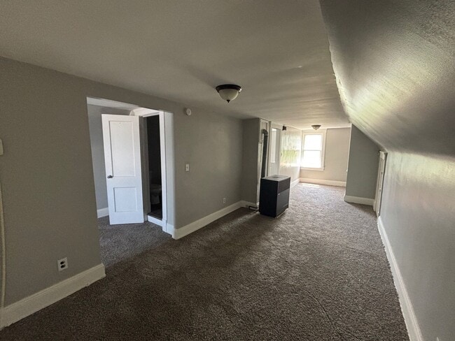 Building Photo - 1750 Alcoy Rd