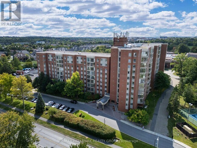 Building Photo - 960 Teron Rd