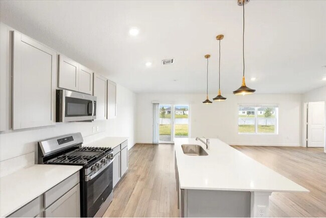 Foto del edificio - 6362 Windwood Wy