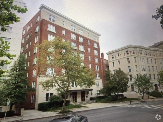 Building Photo - 1954 Columbia Rd NW