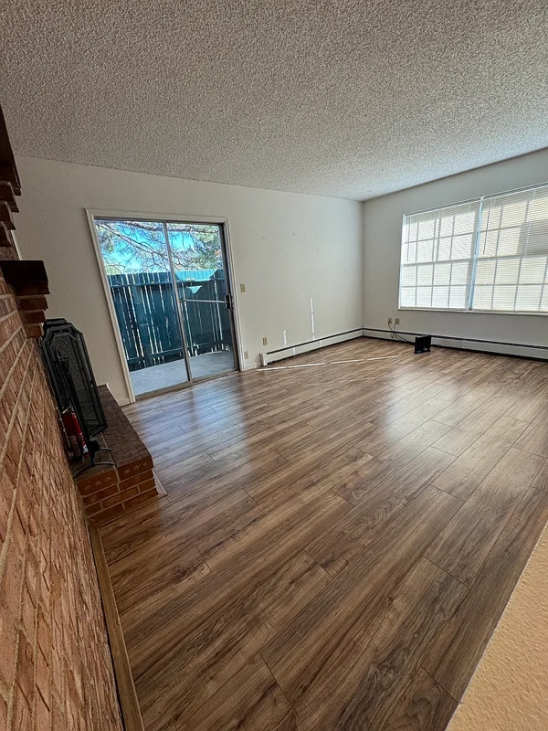 Foto del edificio - 1131 Willow Bend Cir