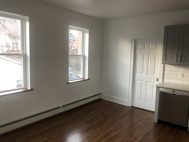 Kitchen/Dining Area - 1 Walnut Ave
