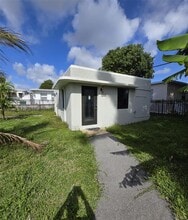 Building Photo - 1281 NE 110th St