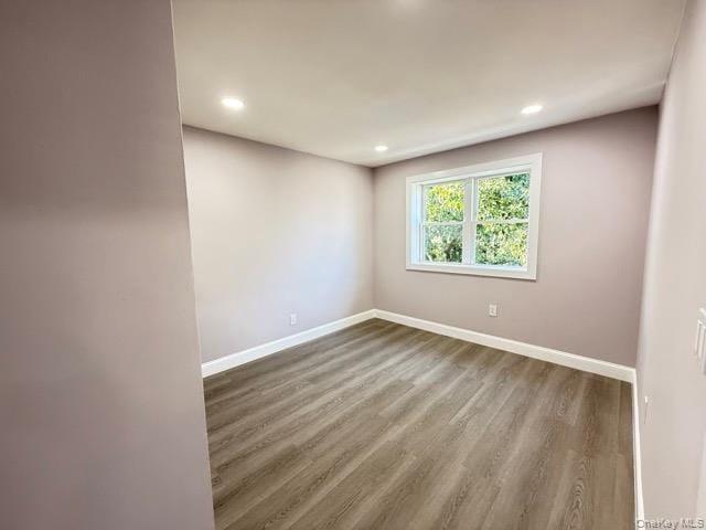 Foto del edificio - 719 E 217th St