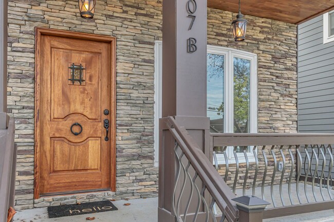 Foto del edificio - all new East/Cleveland Park Nashville 3 be...
