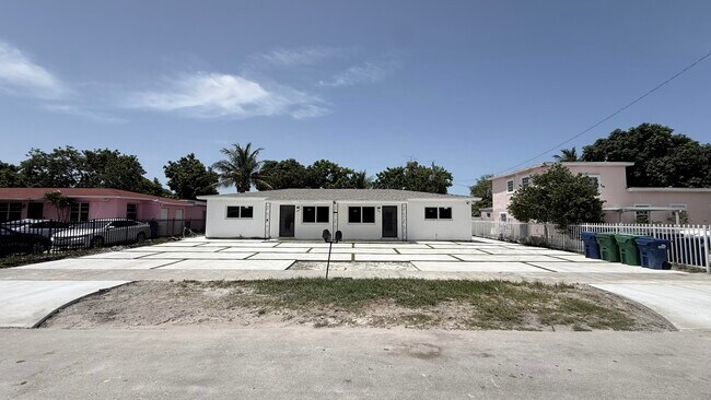 Foto del edificio - 1063 NW 108th Terrace