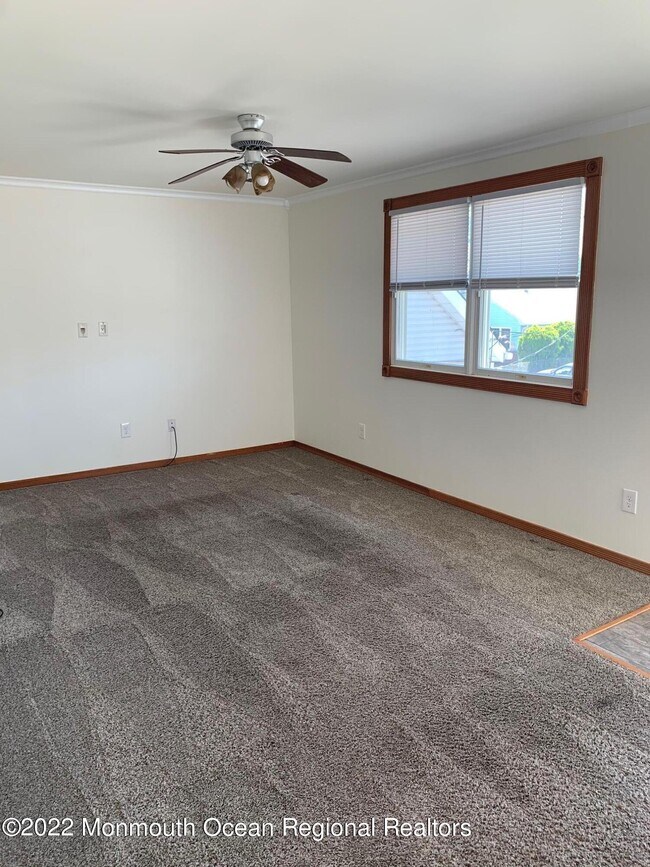 Building Photo - 49 Seabreeze Way