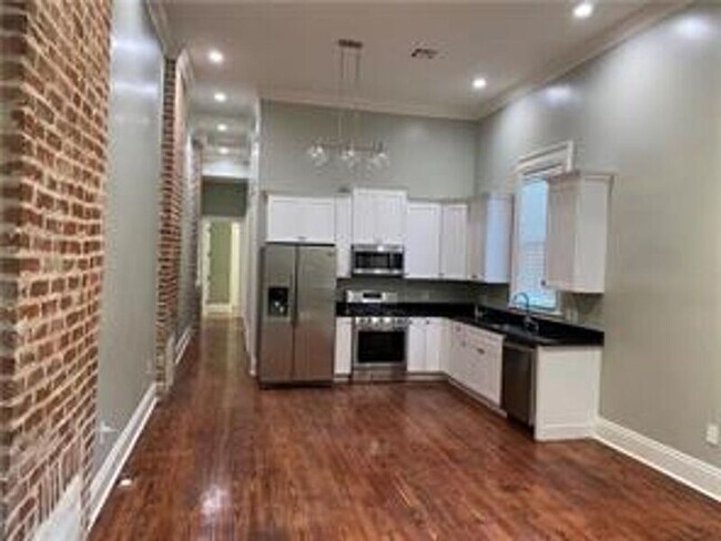 Building Photo - 1124 N Dorgenois St