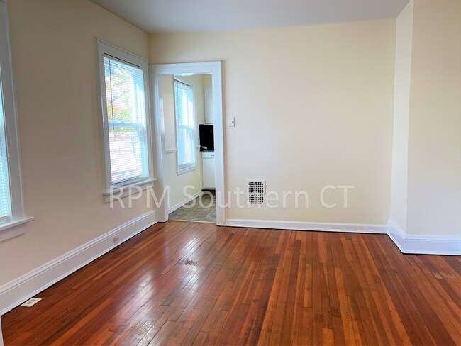 Building Photo - 2 Bedroom | 1st Fl. | Brooklawn Neighborhood