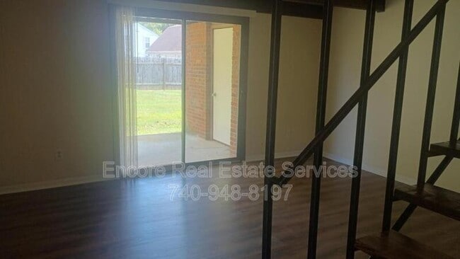 Foto del edificio - 1241 Nadine Dr