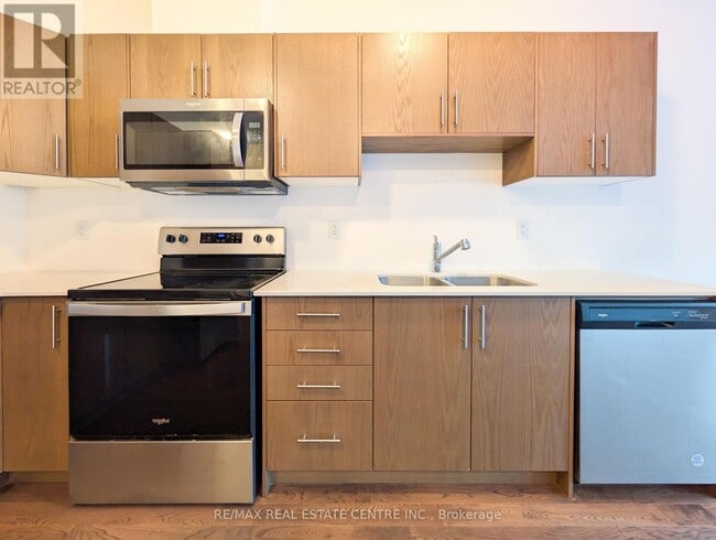 Building Photo - 107 Cheryl Ave