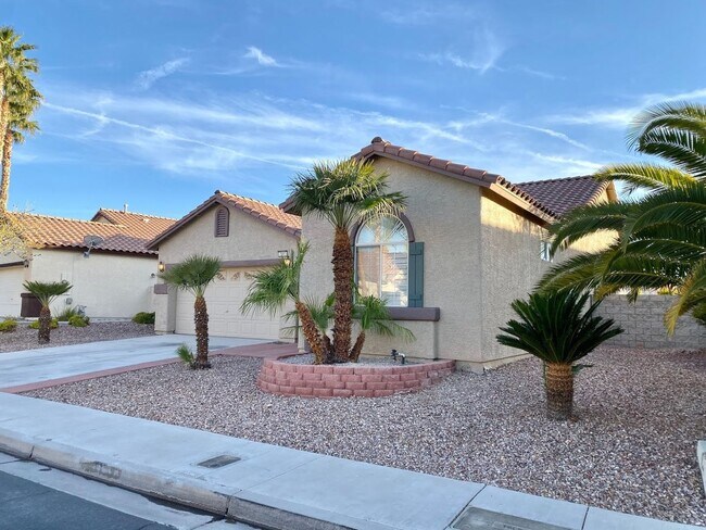 Building Photo - 2985 Panorama Ridge Dr
